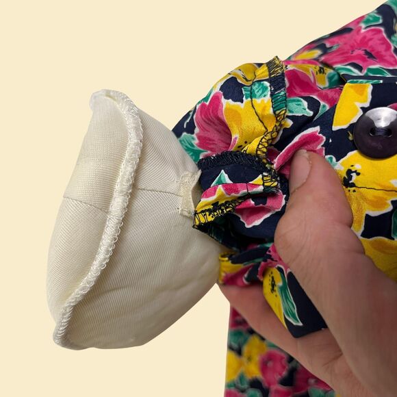 1980s floral blouse by Prophecy, size 10 pink/blue/yellow USA-made long sleeve - Picture 4 of 6